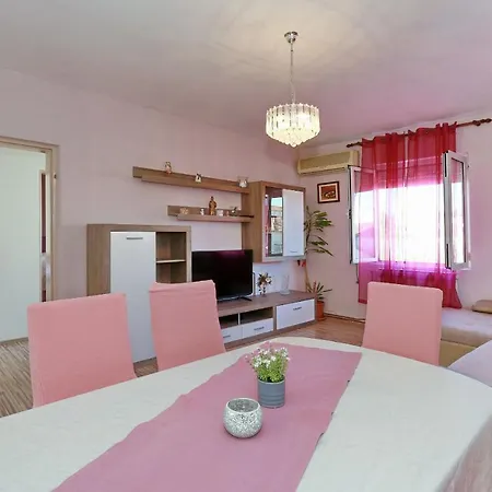Apartmani My Place Biograd Biograd Na Moru Esterno foto