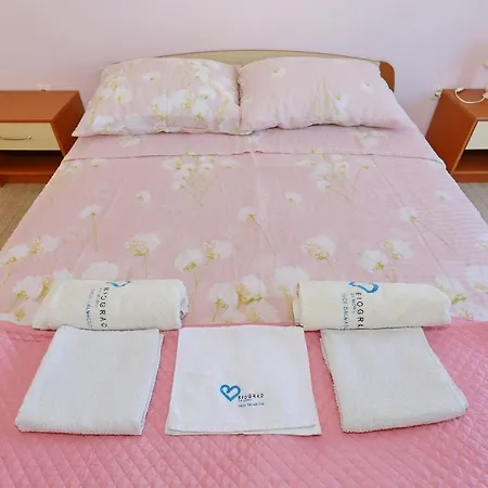 Apartmani My Place Biograd Biograd Na Moru Esterno foto