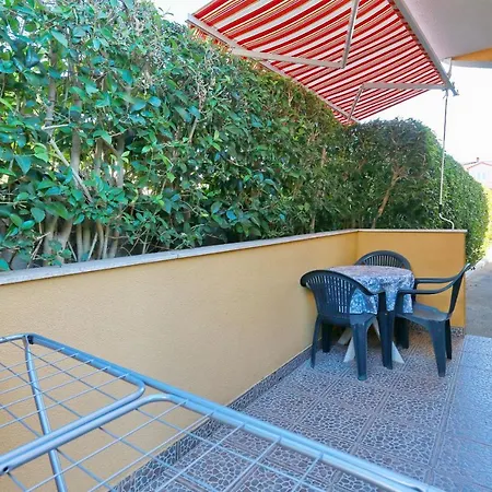 Apartmani My Place Biograd Biograd Na Moru Esterno foto